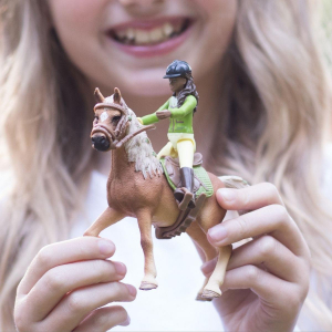 17224442796444-schleichhorseclubsarahmystery