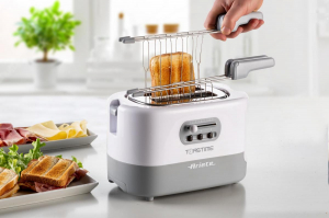 17178130893711-ariete159toastimetostapaneelettricocapacita2fette9livellididoratura700w3funzionibianco