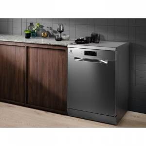 17191053651377-electroluxesa47200sxliberainstallazione13copertie