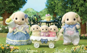 17226315692663-sylvanianfamilies5735actionfiguregiocattolo