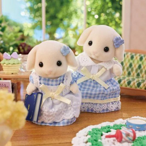 17226315700378-sylvanianfamilies5735actionfiguregiocattolo