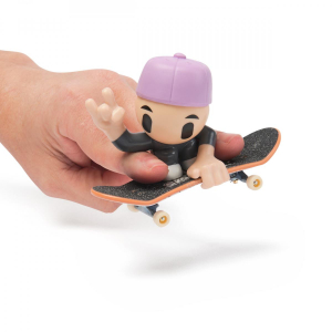 17252929207897-techdecksk8crewexclusivefingerboardfigure