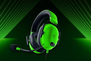 17271887990398-razerblacksharkv2xauricolarecablatoapadiglionegiocareverdenero