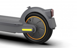 17303569626248-ninebotbysegwaymaxg30eiinero25kmh153ah