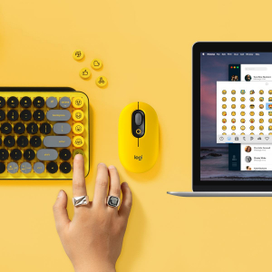 17305207069831-logitechpopkeyswirelessmechanicalkeyboardwithemojikeystastierauniversalebluetoothqwertyinglesegiallo