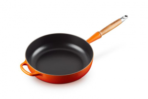 17321061612536-lecreuset20259280900422padellapentolapersauterotondo