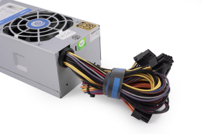 1732141879464-coolboxgt250galimentatorepercomputer250w204pinatxtfxargento