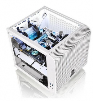 17321479675852-thermaltakecorev1snoweditioncubobianco