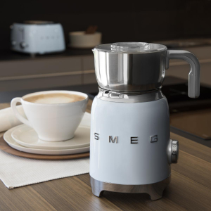 1732200676402-smeg50sstylemff01pbeuazzurro