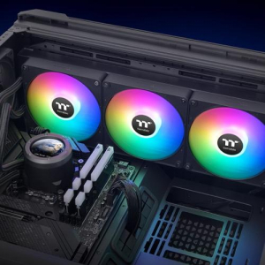 17323251645418-thermaltakeclw417pl14swasistemadiraffreddamentopercomputercasepercomputerprocessoreraffreddatorediliquidituttoinuno14cmnero1pz