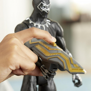 17323965380411-marvelavengersblastgeardeluxeblackpanther