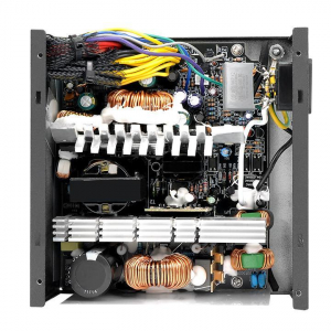 17324775529989-thermaltaketrs600ah2nkalimentatorepercomputer600w204pinatxatxnero